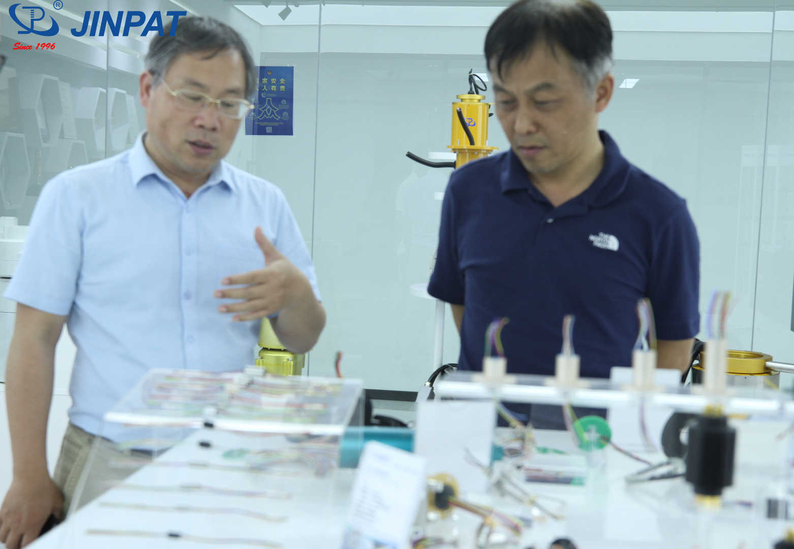 北航教授6.20.jpg 北航教授6.20.jpg